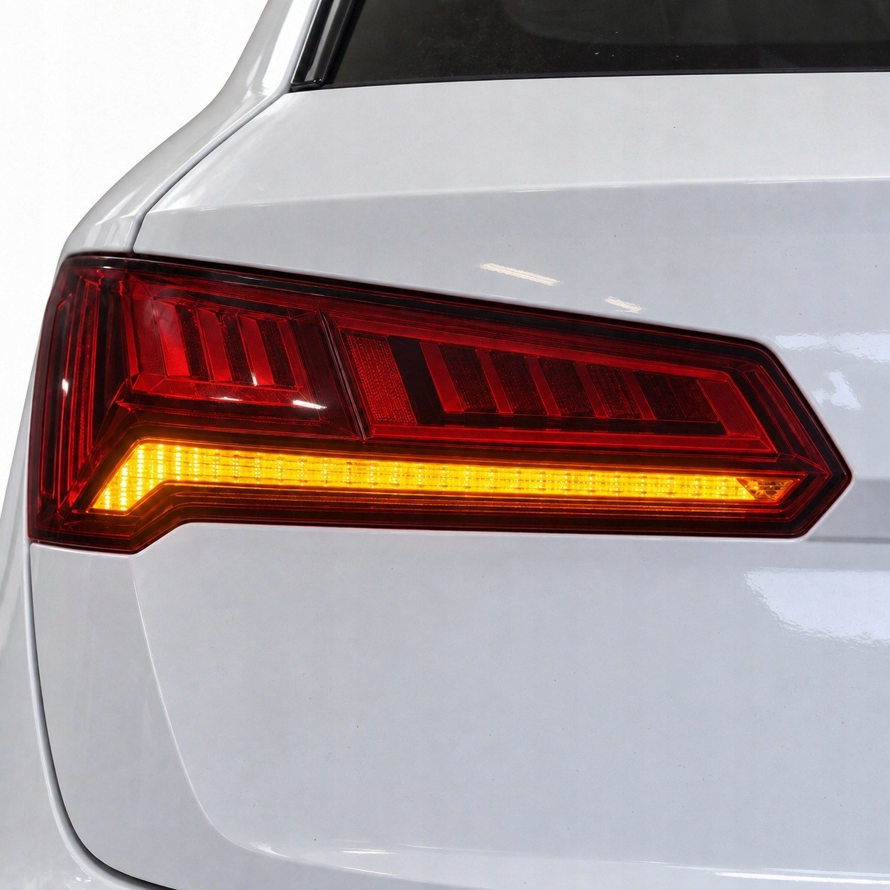 Audi Q5 FY — zdjęcie 2
