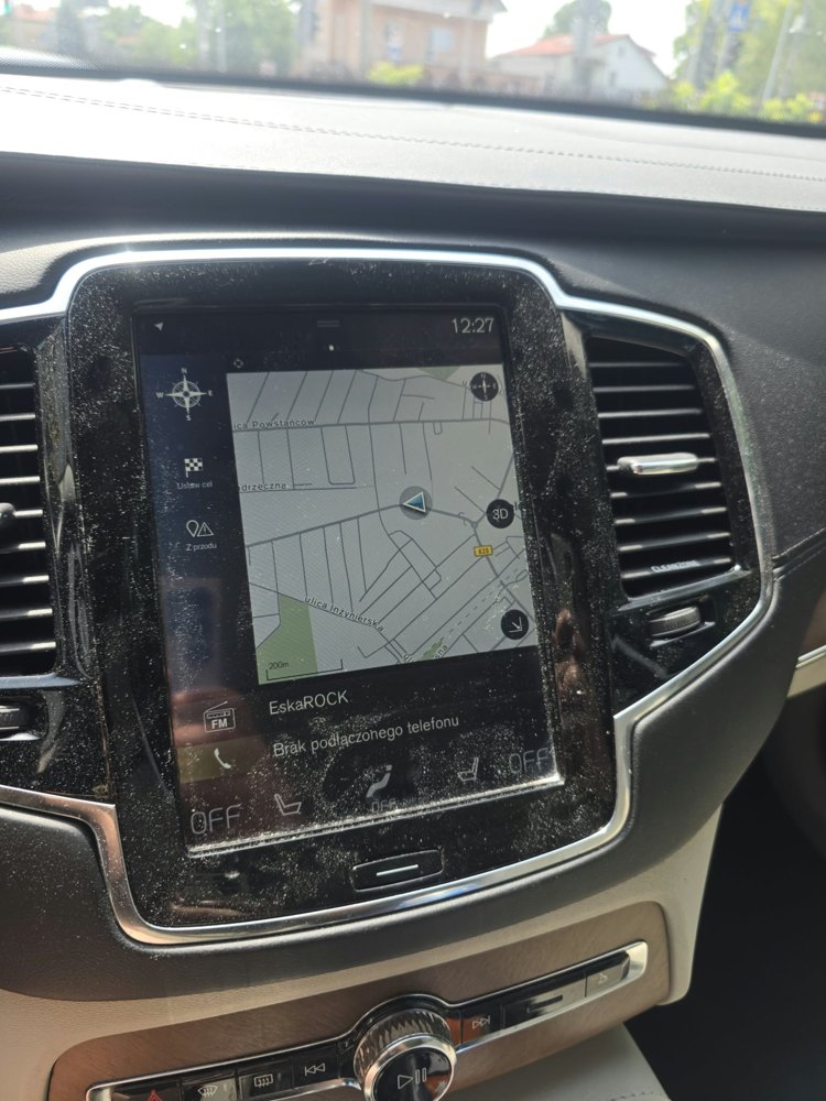Volvo — polskie menu i mapa